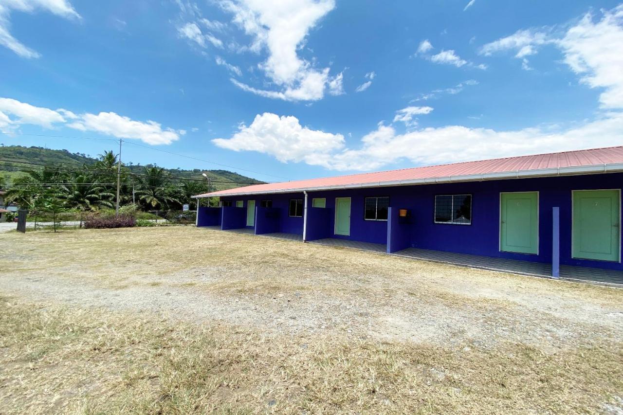 Oyo 90268 Lohan Point Lodge Ranau Eksteriør bilde
